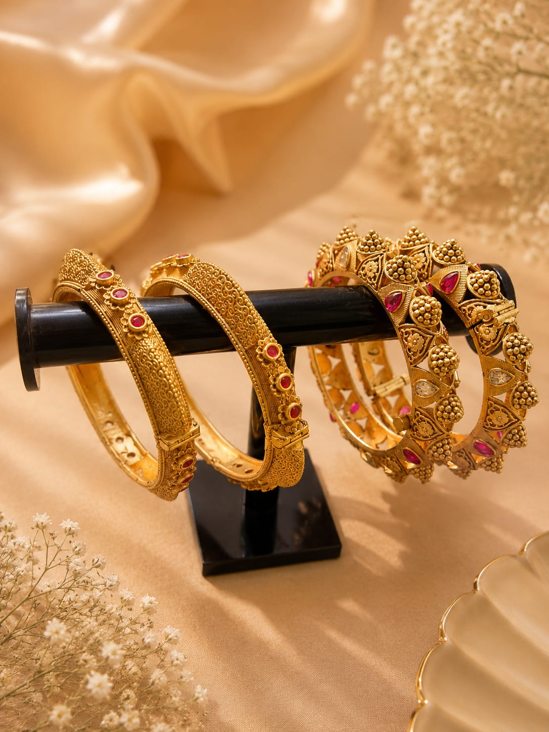 Elegant Traditional Openable Bangles Set